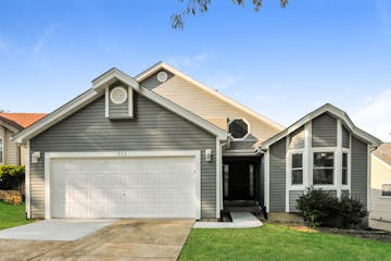 513 WOODLYN XING BALLWIN, MO 63021